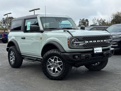 Cactus Gray 2023 Ford Bronco Badlands