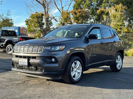 2022 Jeep Compass Latitude