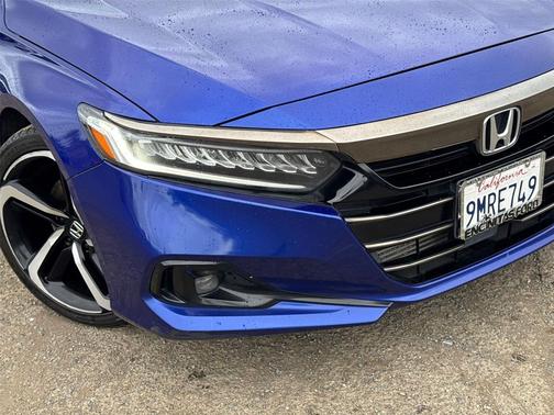 Still Night Pearl 2022 Honda Accord Sport 1.5T