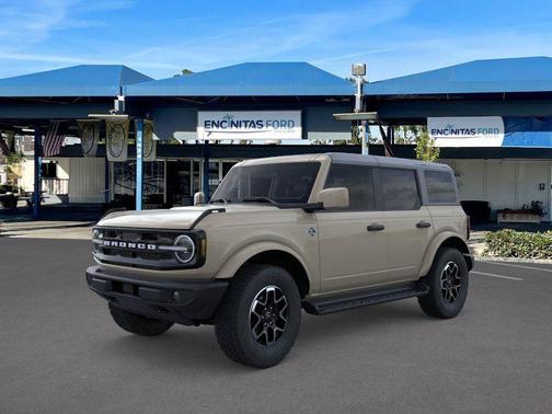 Desert Sand 2026 Ford Bronco Outer Banks