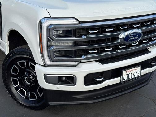 2024 Ford F-250 Platinum