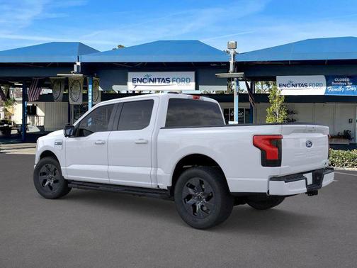 2025 Ford F-150 Lightning Flash
