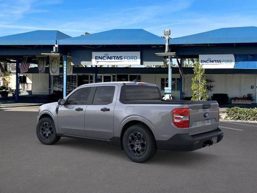 Carbonized Gray Metallic 2026 Ford Maverick XLT