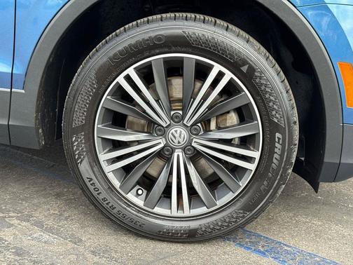 2018 Volkswagen Tiguan 2.0T SEL