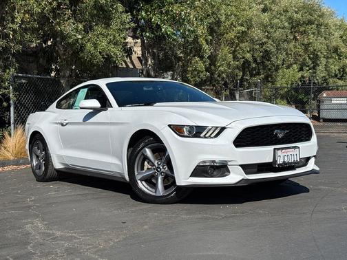 2015 Ford Mustang V6