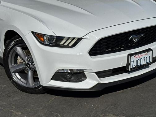 2015 Ford Mustang V6