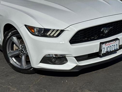 2015 Ford Mustang V6