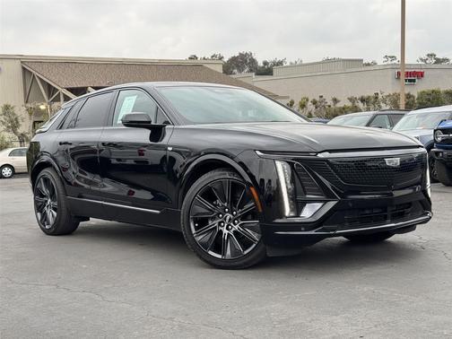 2024 Cadillac LYRIQ Sport