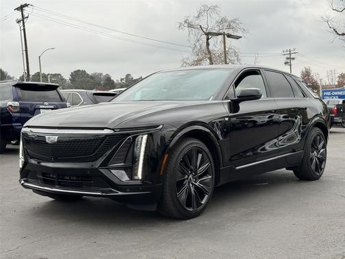 2024 Cadillac LYRIQ Sport