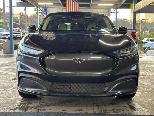 2022 Ford Mustang Mach-E Premium