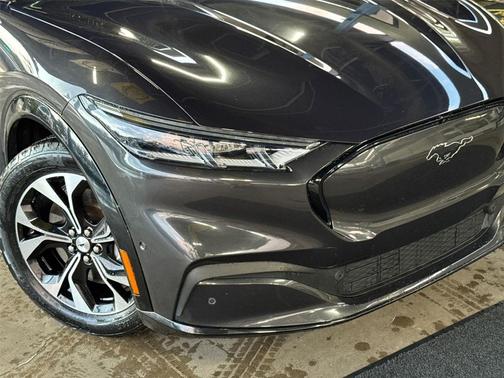 2022 Ford Mustang Mach-E Premium