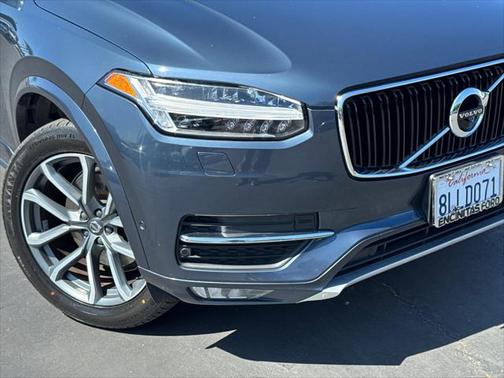 2019 Volvo XC90 T6 Momentum