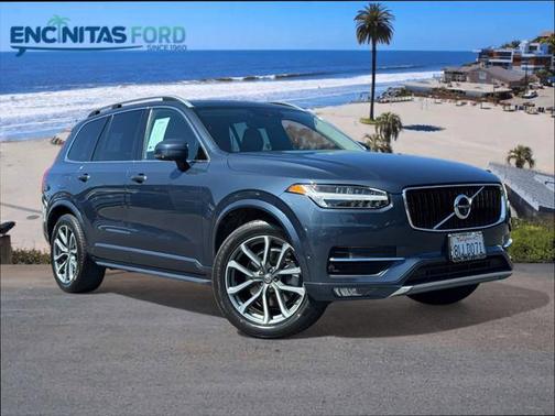 2019 Volvo XC90 T6 Momentum