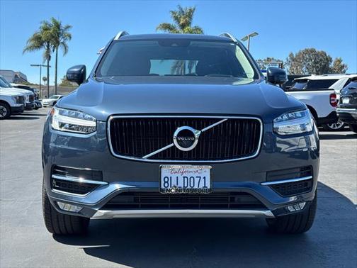 2019 Volvo XC90 T6 Momentum