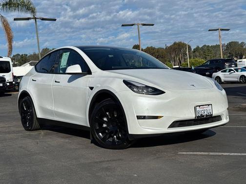 2021 Tesla Model Y Long Range Dual Motor All-Wheel Drive
