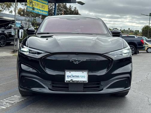 2022 Ford Mustang Mach-E Premium