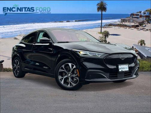 2022 Ford Mustang Mach-E Premium