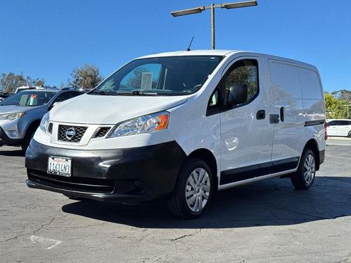 2018 Nissan NV200 S
