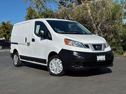 2018 Nissan NV200 S
