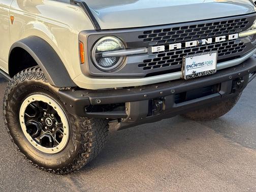 2023 Ford Bronco Badlands