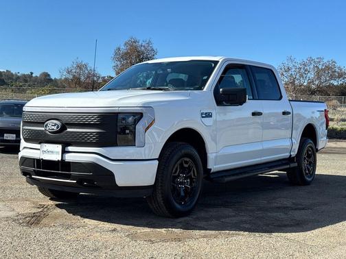 2025 Ford F-150 Lightning XLT