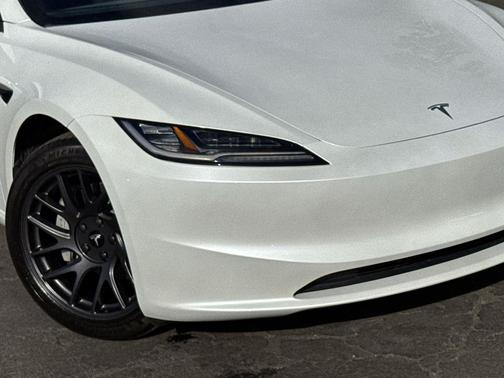 2024 Tesla Model 3 Standard Range