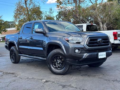 2022 Toyota Tacoma SR5