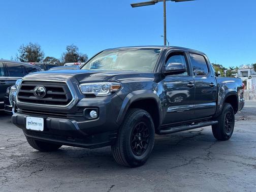 2022 Toyota Tacoma SR5