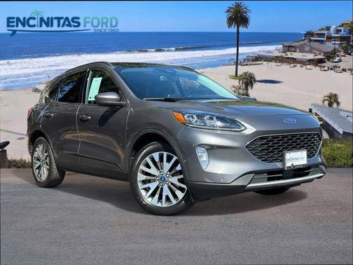 2021 Ford Escape Titanium