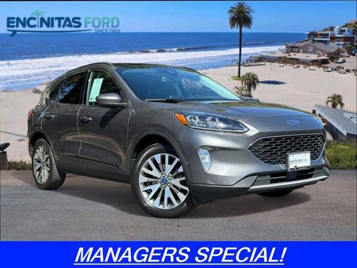 2021 Ford Escape Titanium