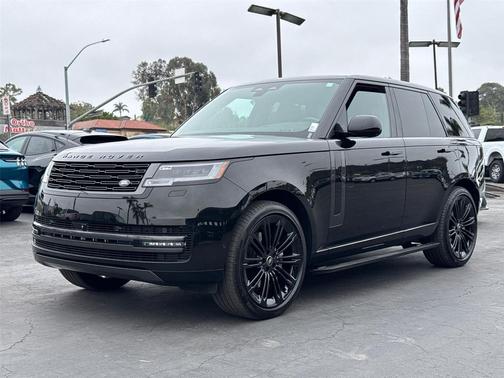 Santorini Black Metallic 2025 Land Rover Range Rover P400 SE