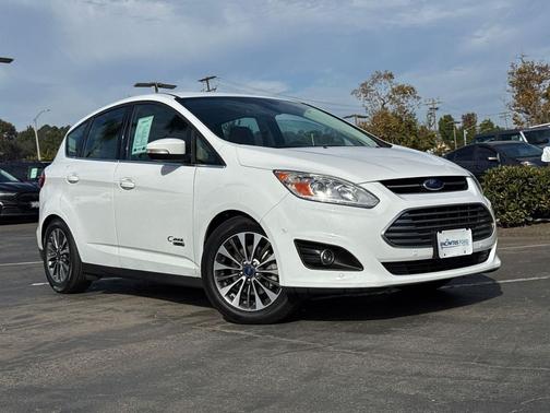 2017 Ford C-Max Energi Titanium