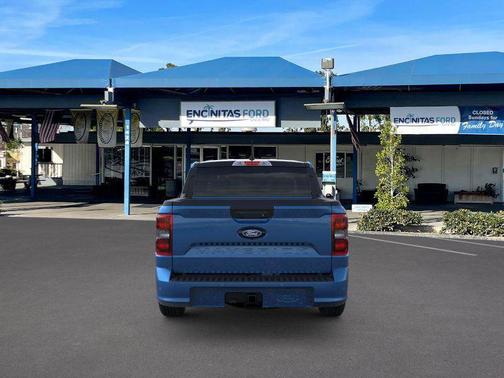 2026 Ford Maverick Lobo Standard