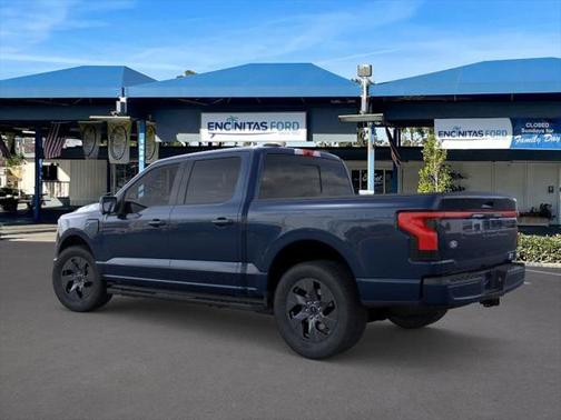 2025 Ford F-150 Lightning LARIAT