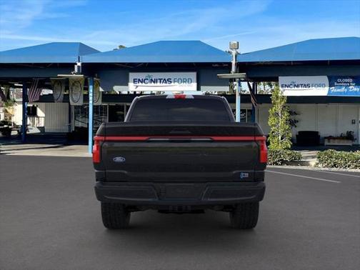 2025 Ford F-150 Lightning LARIAT