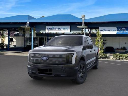 2025 Ford F-150 Lightning LARIAT