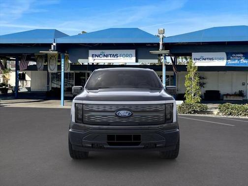 2025 Ford F-150 Lightning LARIAT
