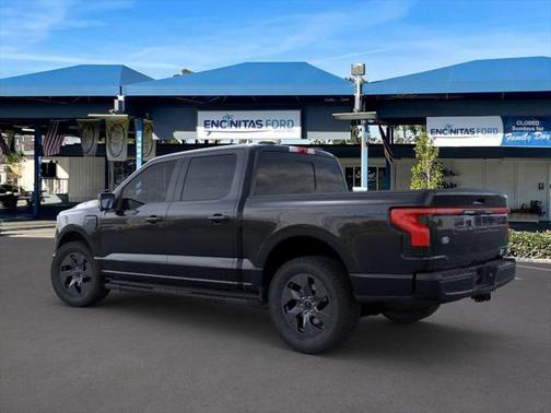 2025 Ford F-150 Lightning LARIAT