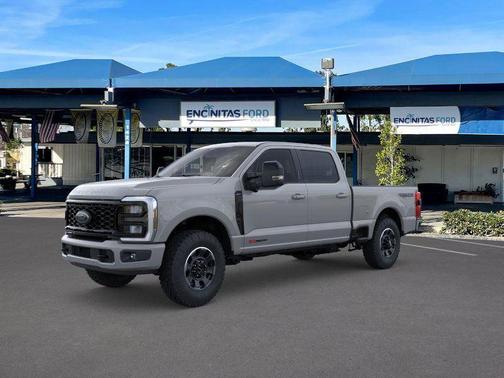 Avalanche 2026 Ford F-250 Lariat Truck