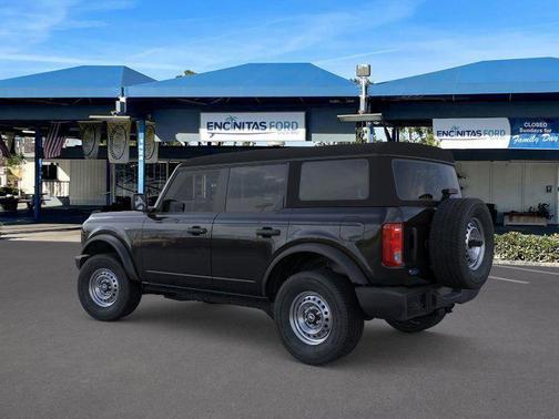 2025 Ford Bronco Base