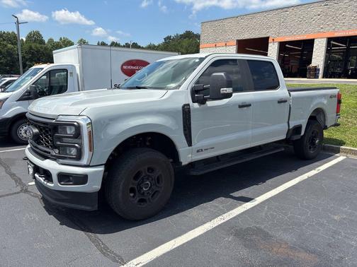 Avalanche 2025 Ford F-250 XL