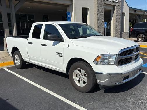 2024 RAM 1500 Classic SLT