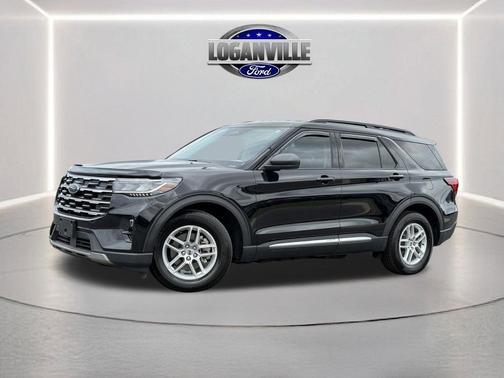 Black Metallic 2025 Ford Explorer Active