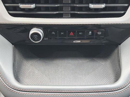 Black Metallic 2025 Ford Explorer Active