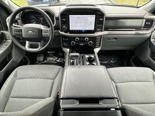 2024 Ford F-150 Lightning XLT