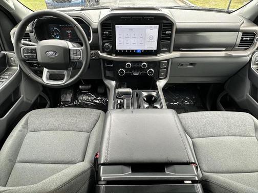 2024 Ford F-150 Lightning XLT