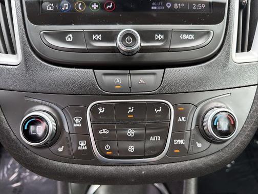 2024 Chevrolet Malibu LT W/1LT