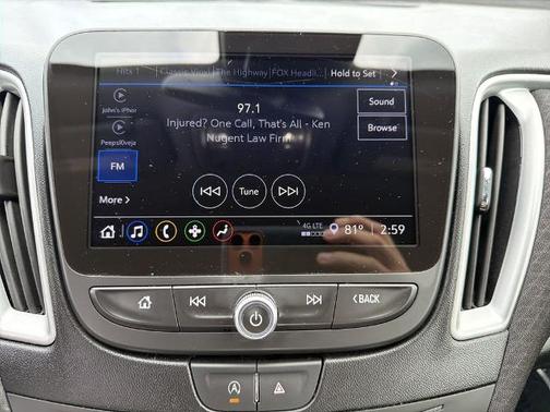 2024 Chevrolet Malibu LT W/1LT