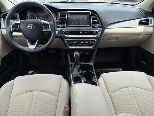Quartz White Pearl 2019 Hyundai SONATA SEL