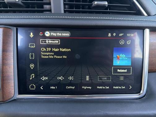 2023 GMC Yukon XL DENALI ULTIMATE